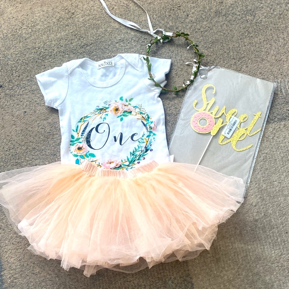 Sweet ONE birthday outfit